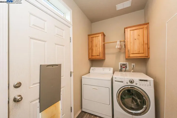 21679 Squaw Grass Trail, Redding, California 96003
