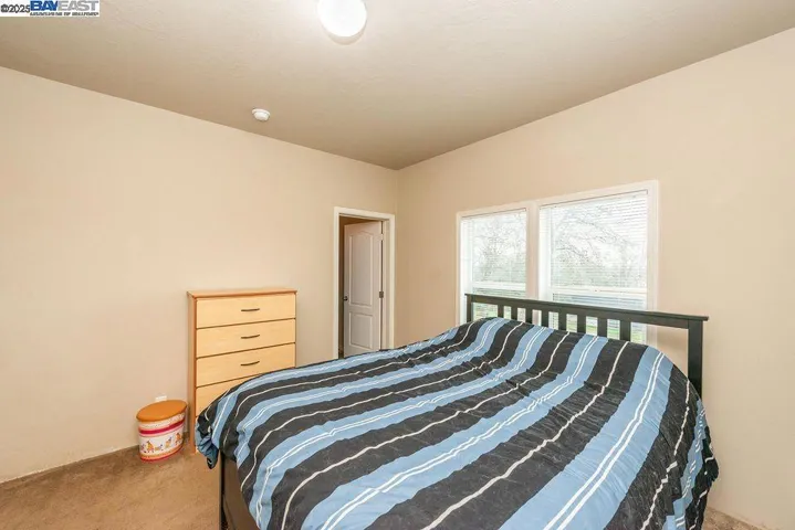 21679 Squaw Grass Trail, Redding, California 96003