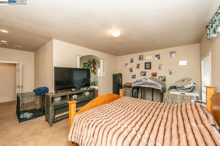 21679 Squaw Grass Trail, Redding, California 96003