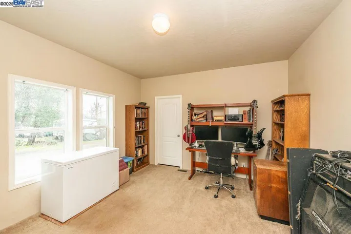 21679 Squaw Grass Trail, Redding, California 96003