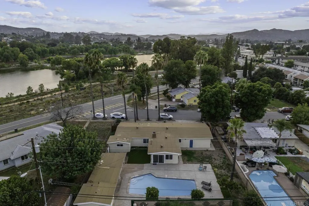 9903 Lindo Lake Place, Lakeside, California 92040 home-pic-24