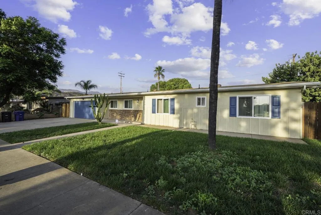 9903 Lindo Lake Place, Lakeside, California 92040 home-pic-45