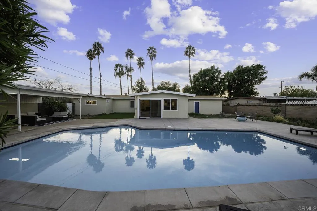 9903 Lindo Lake Place, Lakeside, California 92040 home-pic-39