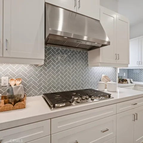 Photos shown are of model only- not actual homesite.