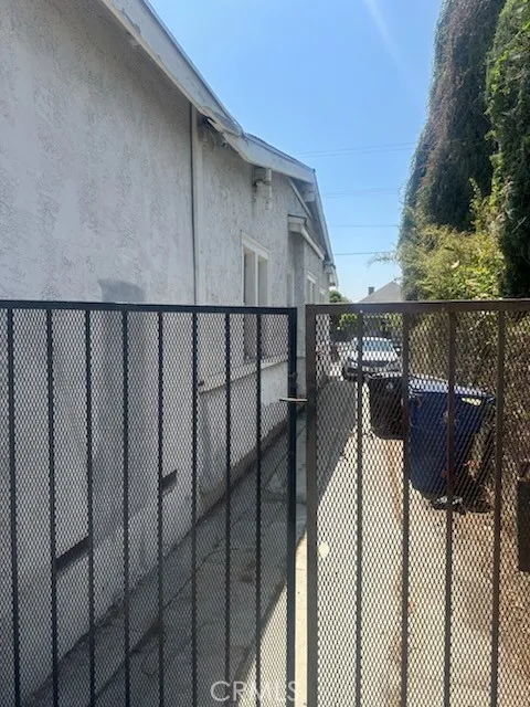 1729 W 35th Street, Los Angeles, California 90018 home-pic-7