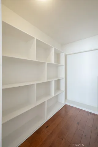 1825 Selby Ave 102, Los Angeles, California 90025