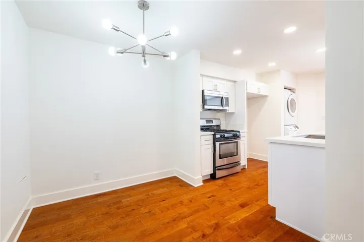 1825 Selby Ave 102, Los Angeles, California 90025