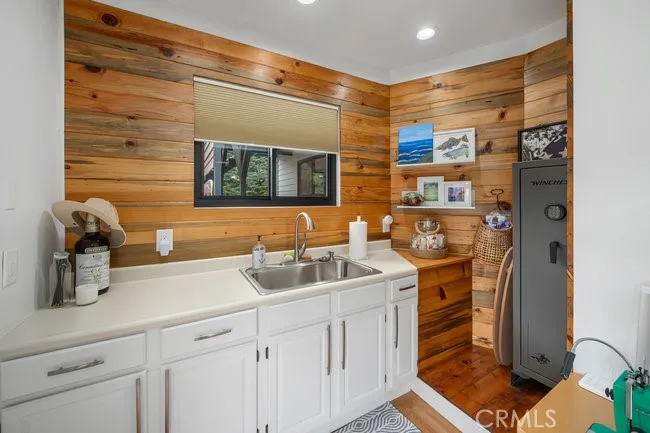 1648 Richard, Cambria, California 93428 home-pic-38