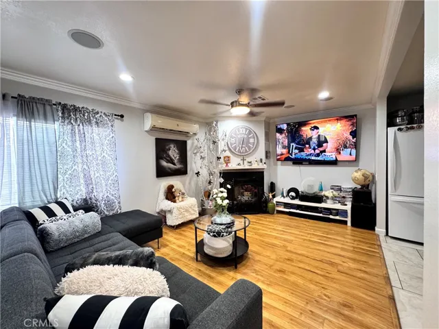 36200 Paradise Ranch Rd 120, Castaic, California 91384