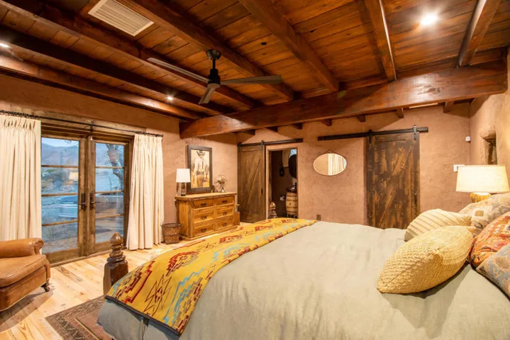 29-Bedroom