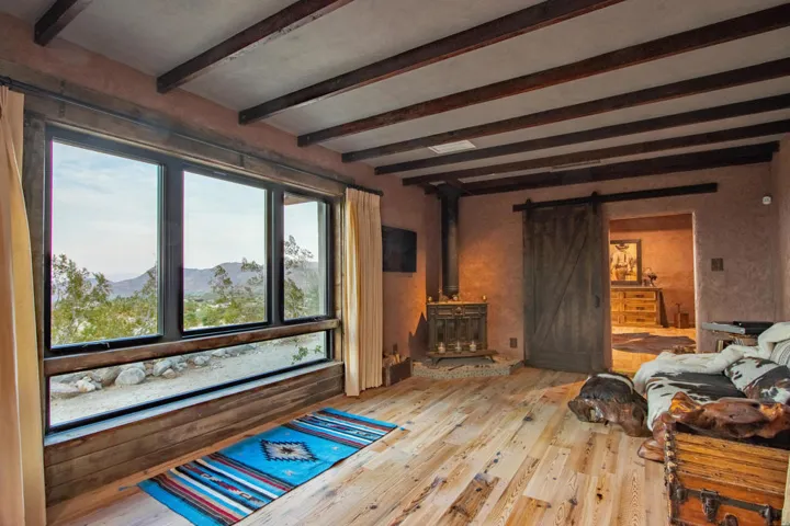 16-Living-Room