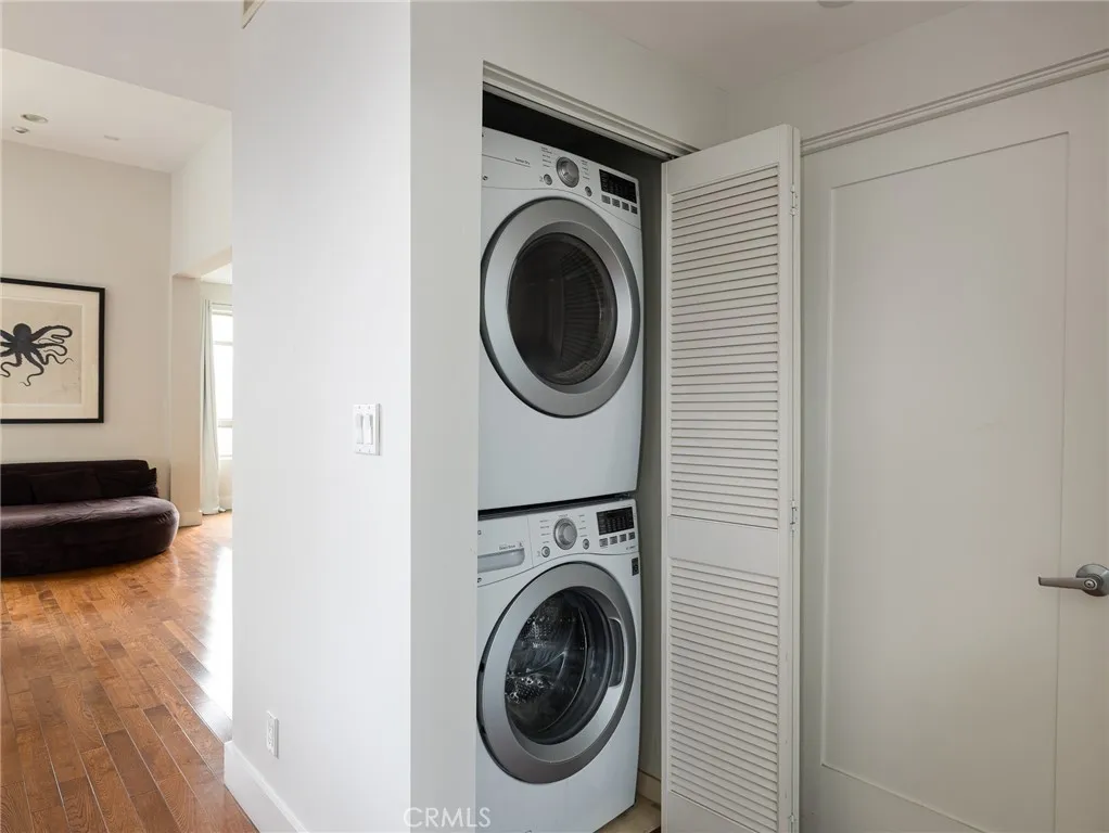 1225 E Grand Avenue B, El Segundo, California 90245 home-pic-17