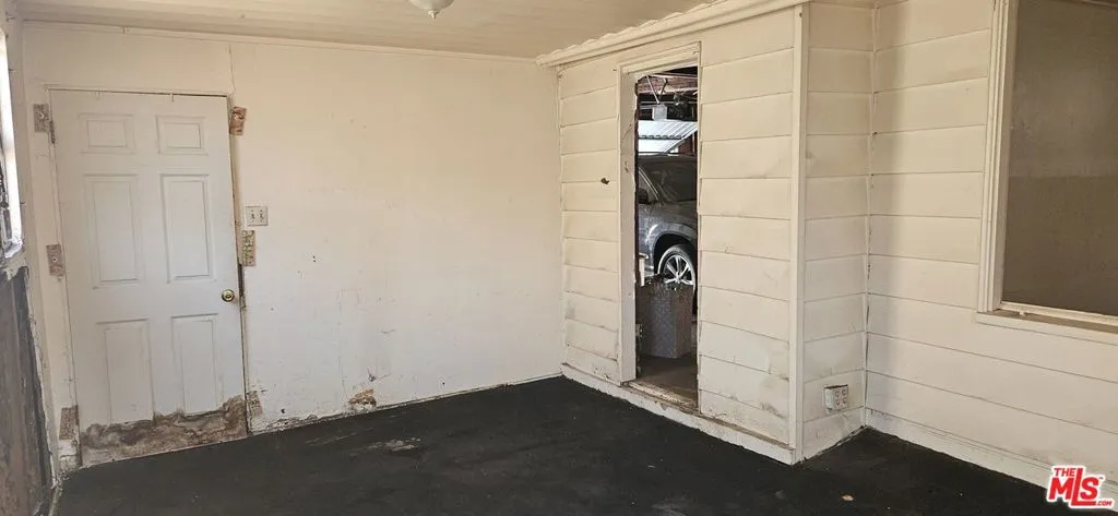 2000 W 68th Street, Los Angeles, California 90047 home-pic-52