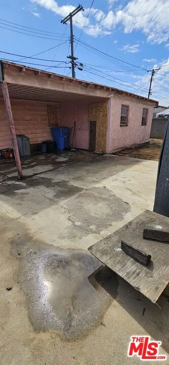 2000 W 68th Street, Los Angeles, California 90047 home-pic-49