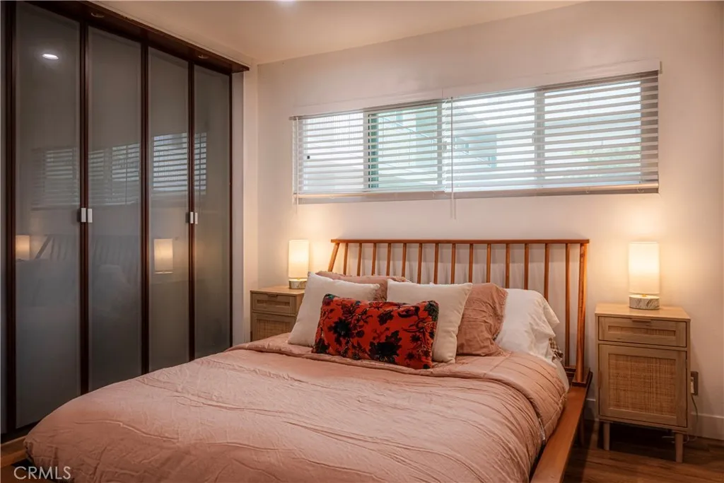 1187 E 3rd 209, Long Beach, California 90802 home-pic-16