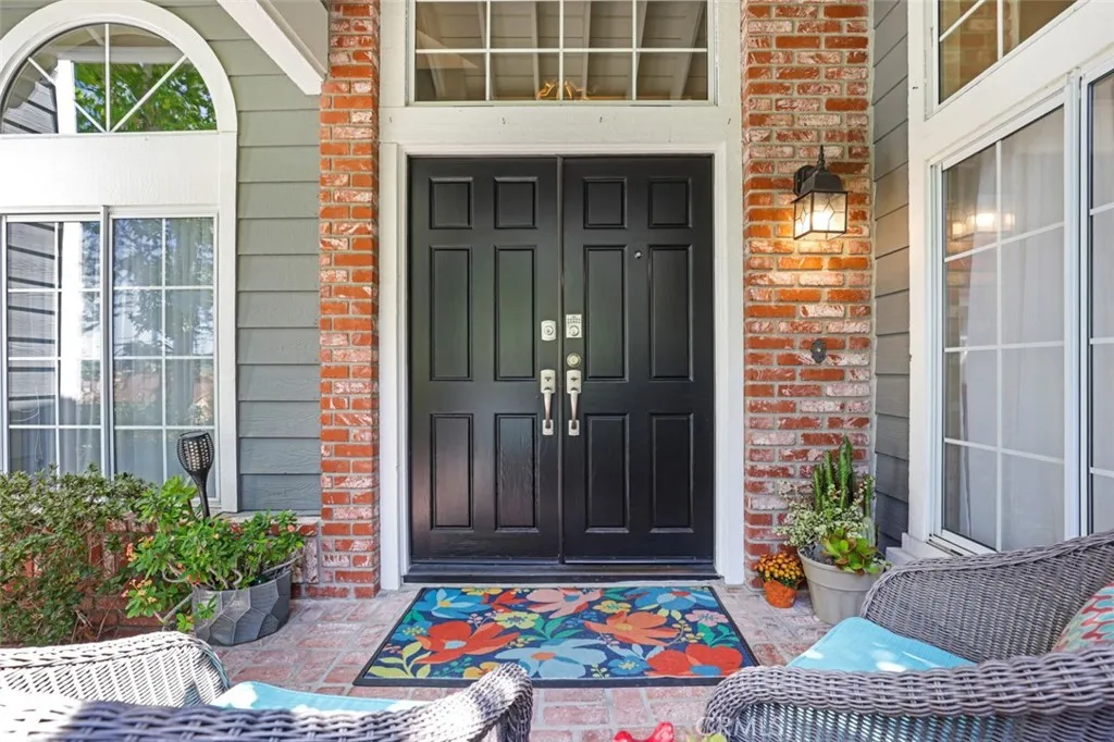 25652 Nottingham, Laguna Hills, California 92656 home-pic-1