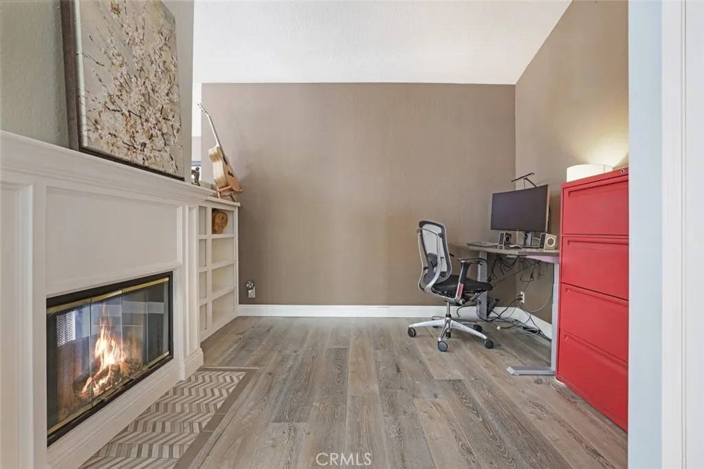 25652 Nottingham, Laguna Hills, California 92656 home-pic-39