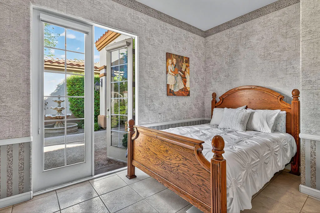 office-bedroom-view