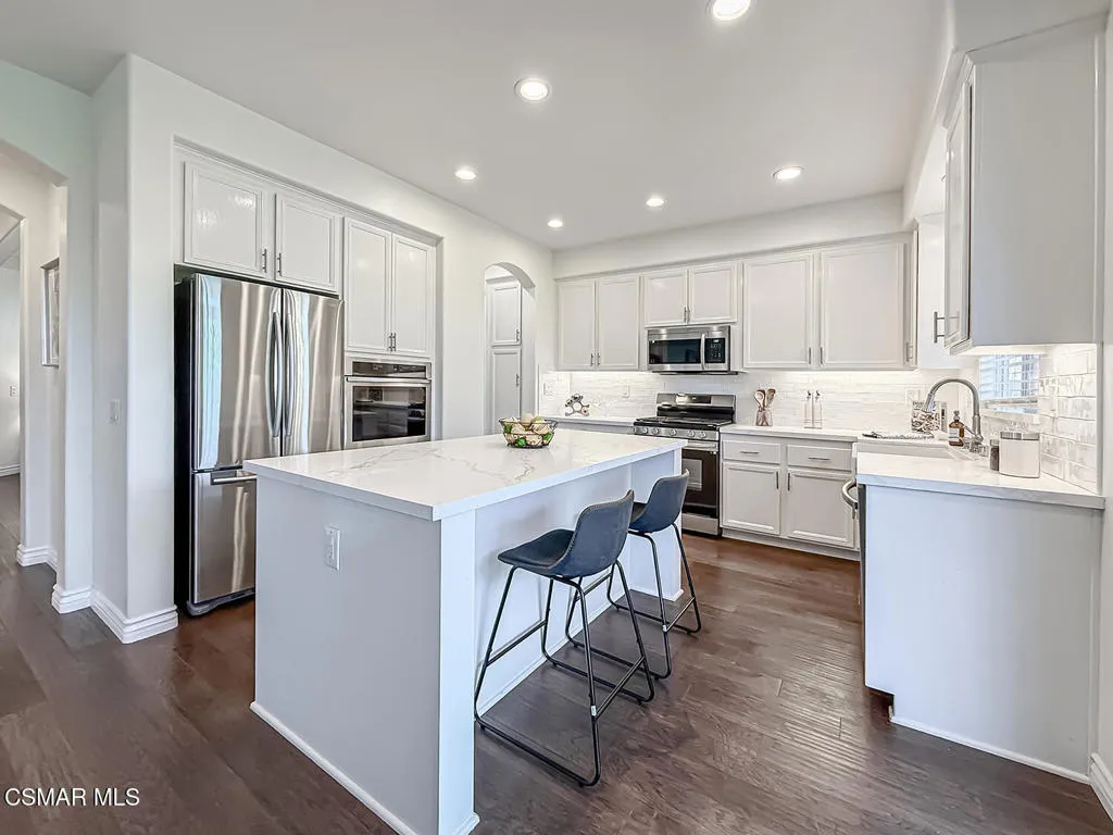 428 Calle Veracruz, Newbury Park, California 91320 home-pic-8