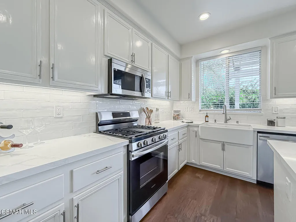 428 Calle Veracruz, Newbury Park, California 91320 home-pic-9