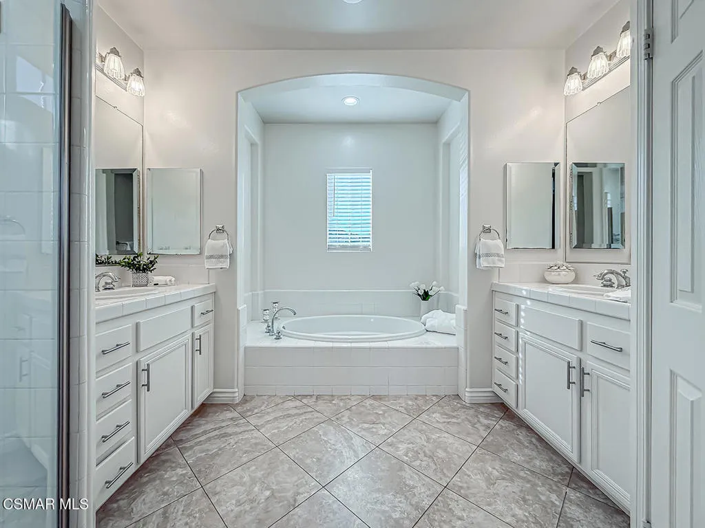 428 Calle Veracruz, Newbury Park, California 91320 home-pic-19