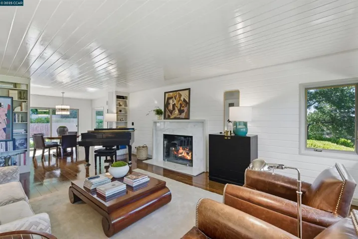 47 Charles Hill Cir, Orinda, California 94563