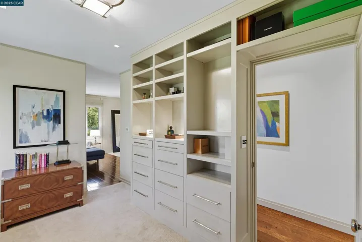 47 Charles Hill Cir, Orinda, California 94563