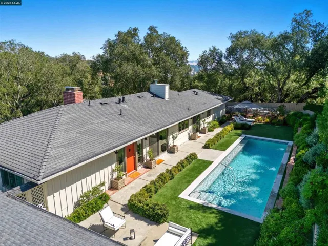 47 Charles Hill Cir, Orinda, California 94563