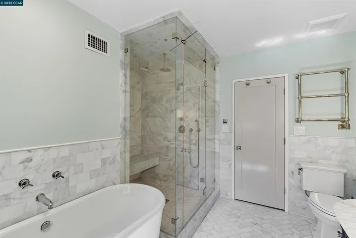 47 Charles Hill Cir, Orinda, California 94563