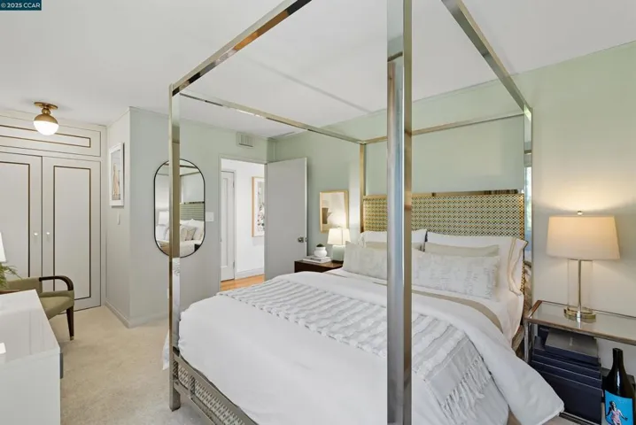 47 Charles Hill Cir, Orinda, California 94563