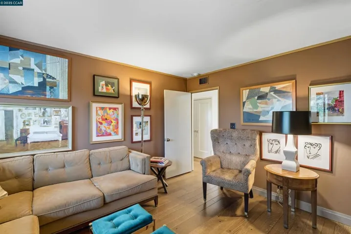 47 Charles Hill Cir, Orinda, California 94563