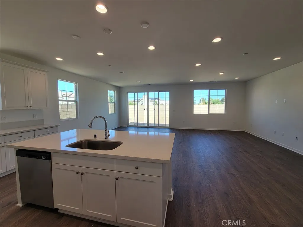14148 Hartford Street, Hesperia, California 92345 home-pic-3