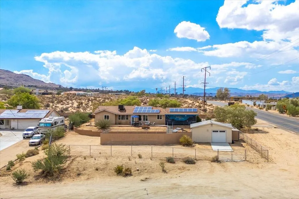 61815 Alta Loma Drive, Joshua Tree, California 92252 home-pic-40