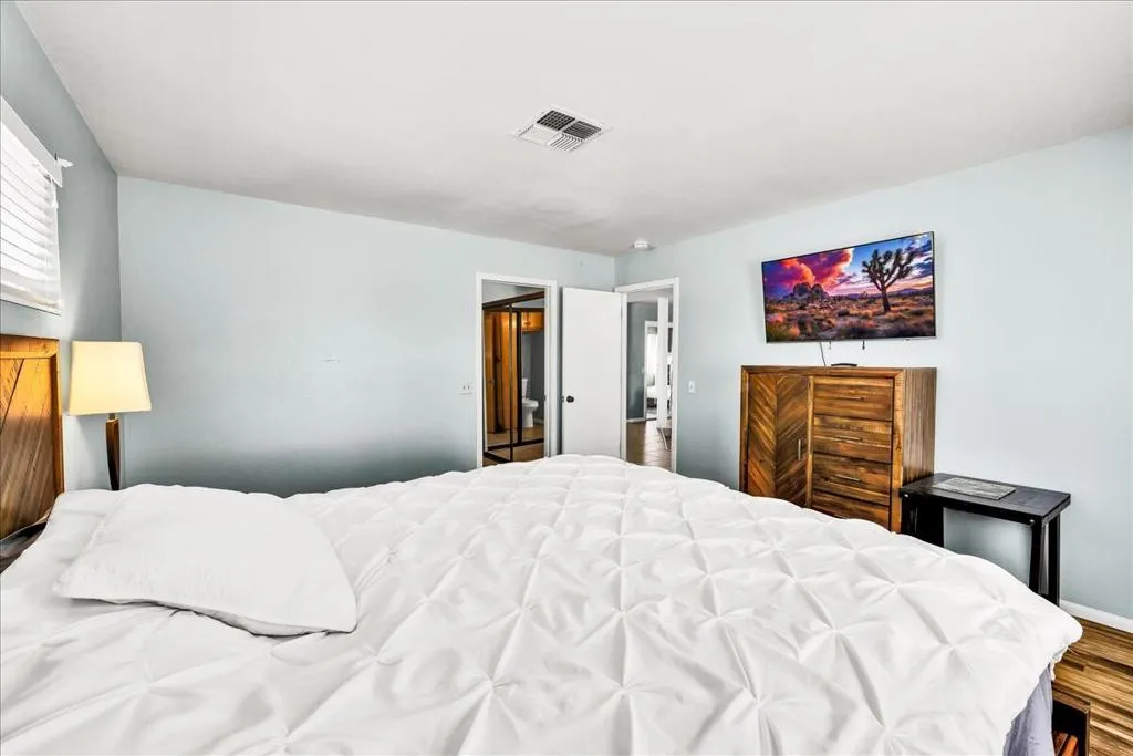 61815 Alta Loma Drive, Joshua Tree, California 92252 home-pic-19