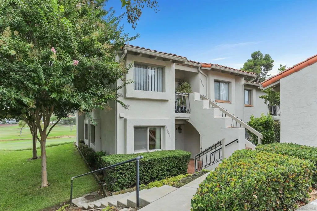12094 Caminito Campana, San Diego, California 92128 home-pic-3