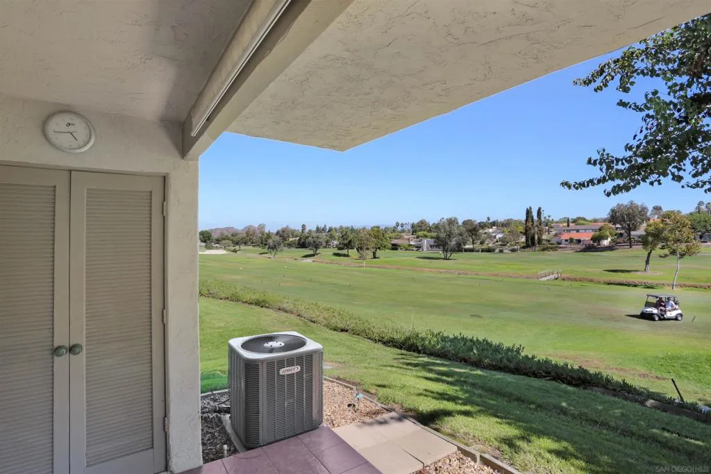 12094 Caminito Campana, San Diego, California 92128 home-pic-17