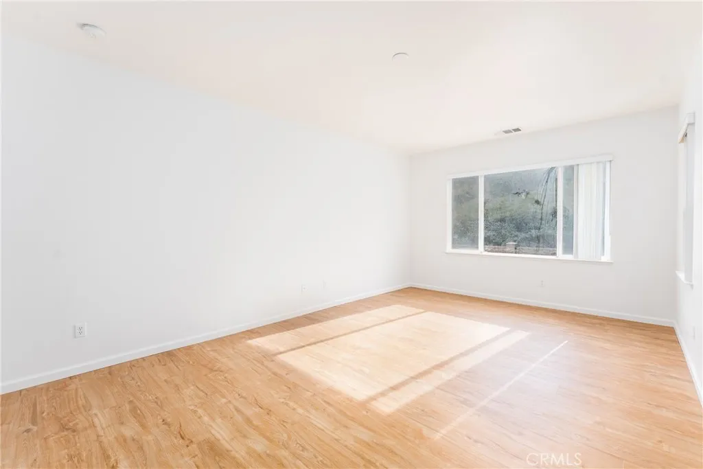 28913 Avalon Avenue, Moreno Valley, California 92555 home-pic-17