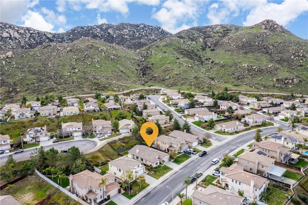 28913 Avalon Avenue, Moreno Valley, California 92555 home-pic-37