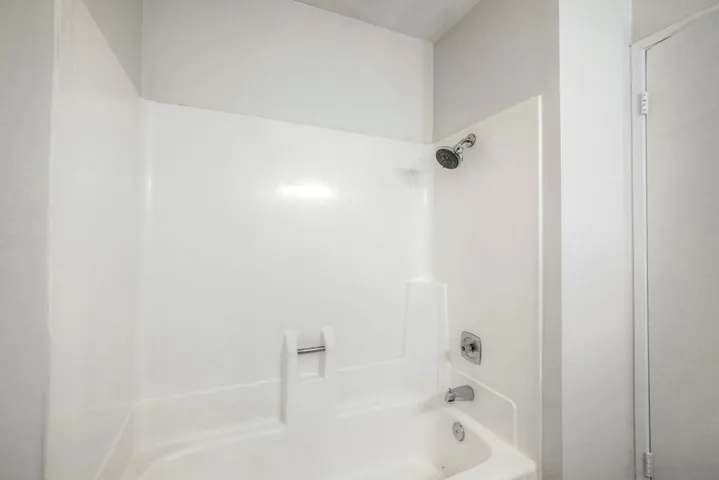 242 Eveningside Gln, Escondido, California 92026
