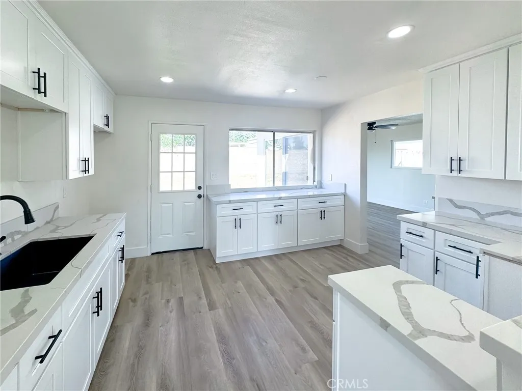 225 W Franklin, Pomona, California 91766 home-pic-5