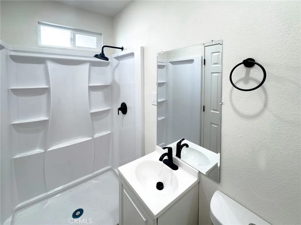 225 W Franklin, Pomona, California 91766 home-pic-15