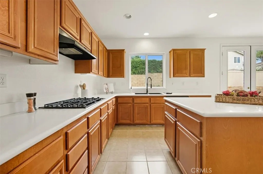 32670 Toleworth, Menifee, California 92584 home-pic-14