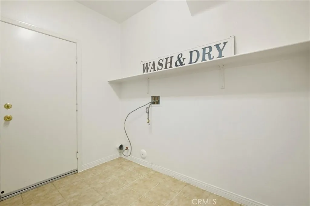 32670 Toleworth, Menifee, California 92584 home-pic-23