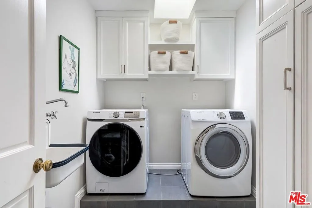 11191 Valley Spring Place, North Hollywood, California 91602 home-pic-20