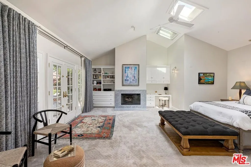 11191 Valley Spring Place, North Hollywood, California 91602 home-pic-22