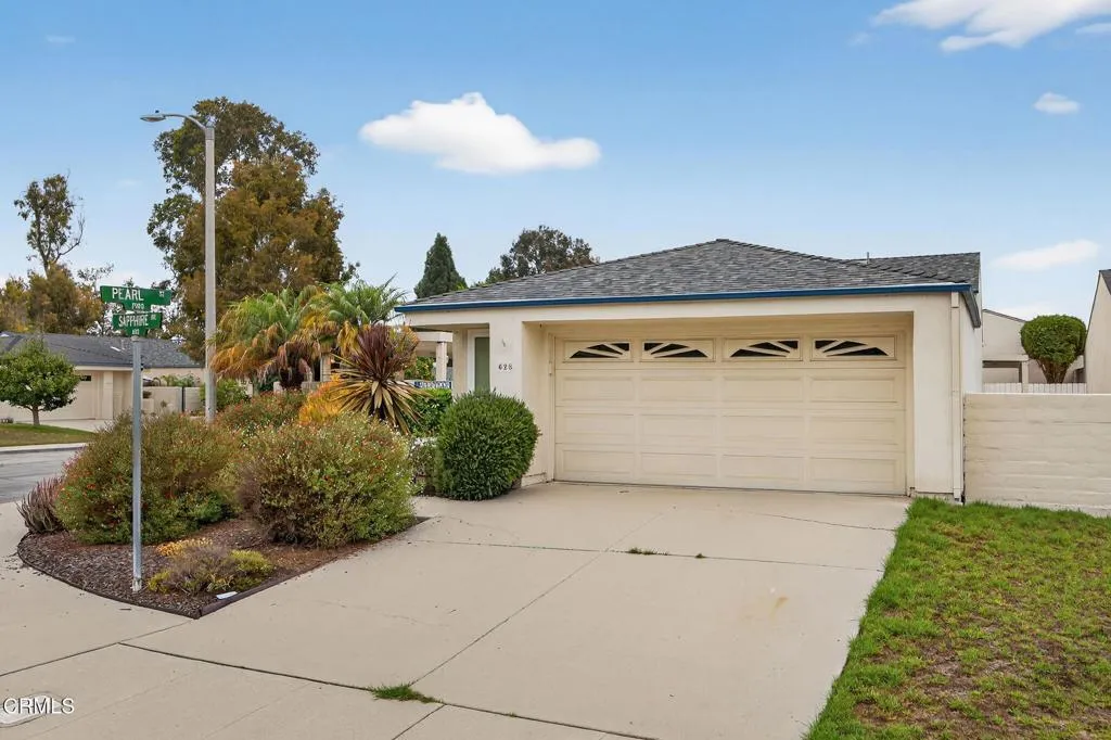 628 Sapphire Avenue, Ventura, California 93004 home-pic-7
