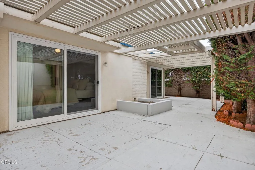 628 Sapphire Avenue, Ventura, California 93004 home-pic-40