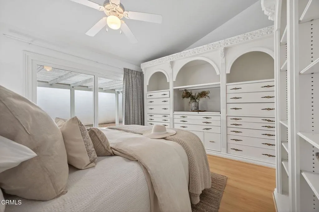 628 Sapphire Avenue, Ventura, California 93004 home-pic-24