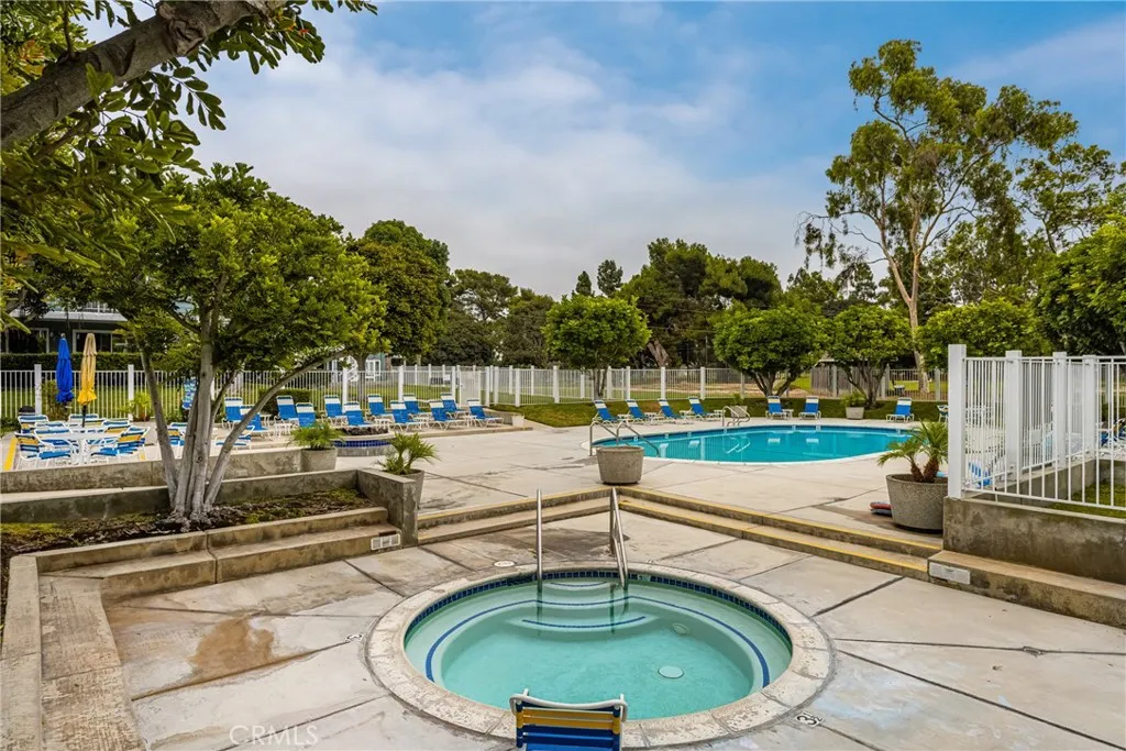 6004 Bixby Village Drive 21, Long Beach, California 90803 home-pic-30