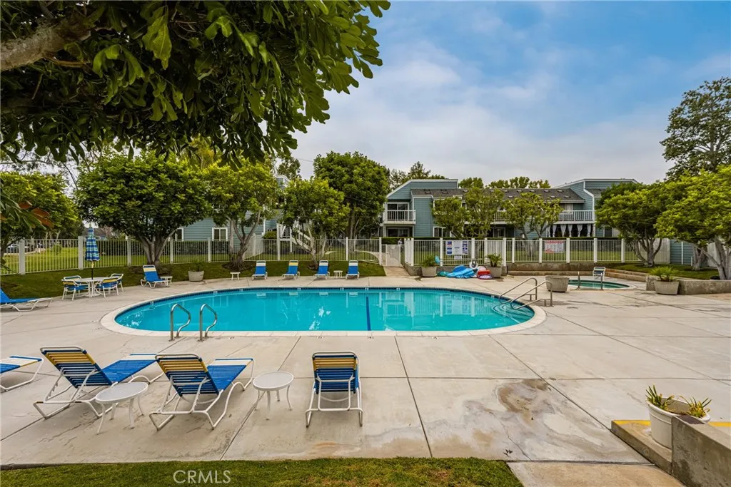 6004 Bixby Village Drive 21, Long Beach, California 90803 home-pic-31